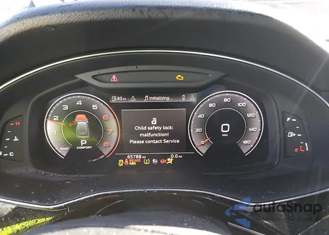 2019 Audi Q8 55 Premium z USA, uszkodzony, nr VIN WA1EVAF14KD030184